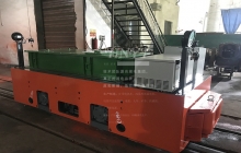 貴州和中國礦大合作定制款鋰電池無人駕駛機車實驗發貨