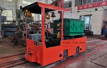 山西一批蓄電池湘潭電機車發往煤礦