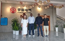 廣西海外煤礦客戶到訪湘潭礦用電機車廠家